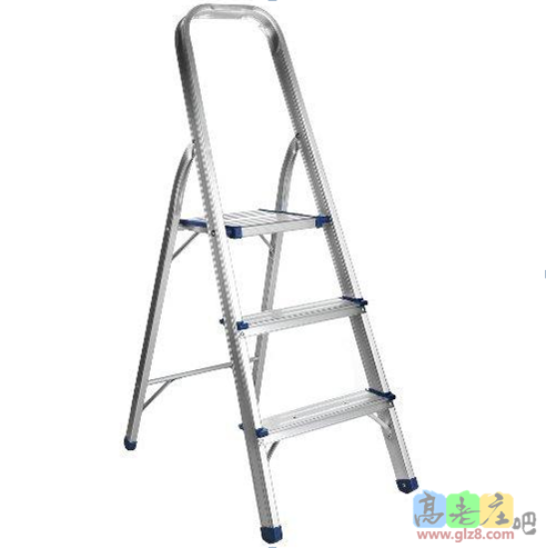 三步梯.png