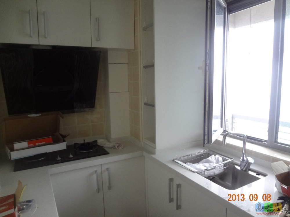 油烟机、水槽、橱柜