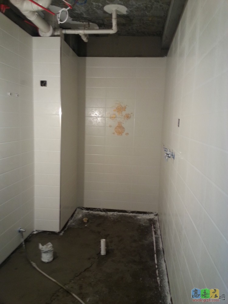 卫生间的墙砖30*45