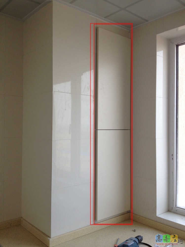 门板好凸出来好难看！