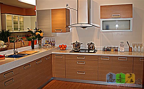 橱柜面板和这款类似