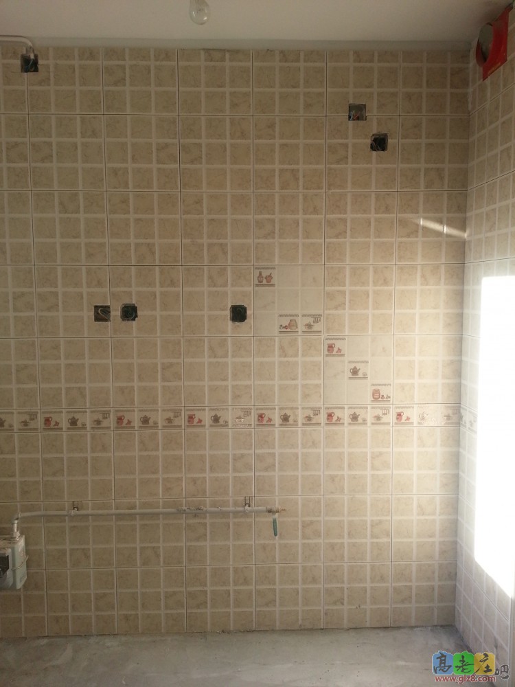 厨房未勾缝之前的