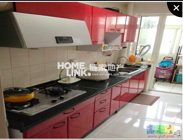 厨房，图片有点变形