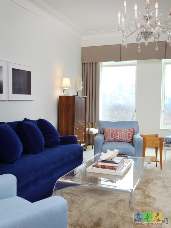 eclectic-family-room (1).jpg