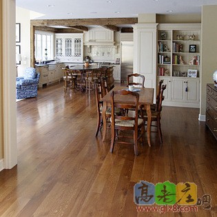 c0d1d8d7000869d5_8661-w315-h315-b0-p0--traditional-wood-flooring.jpg