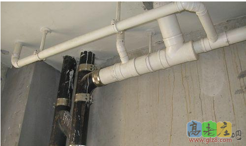 PVC与铸铁管的衔接