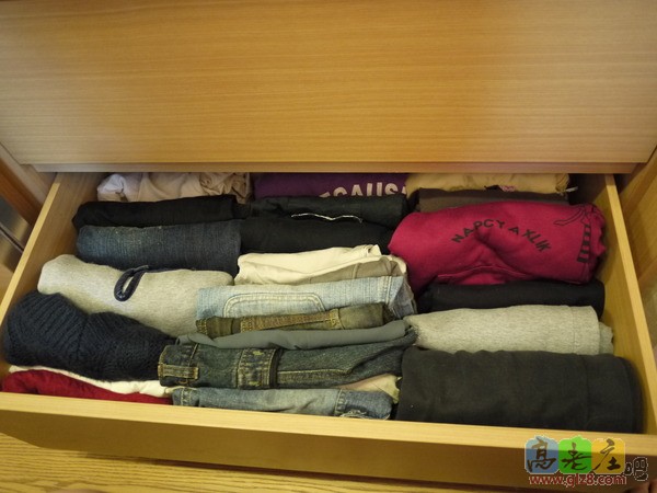 叠好竖起来排放