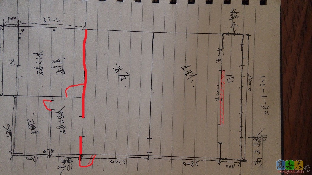 红色加粗线为承重墙不能动
