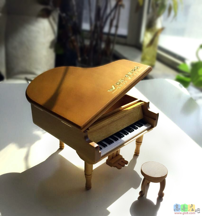 小钢琴1.jpg