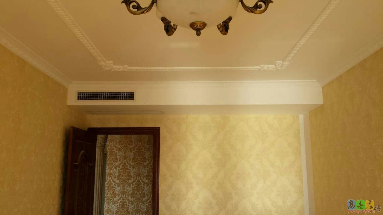 卧室内机安装后效果