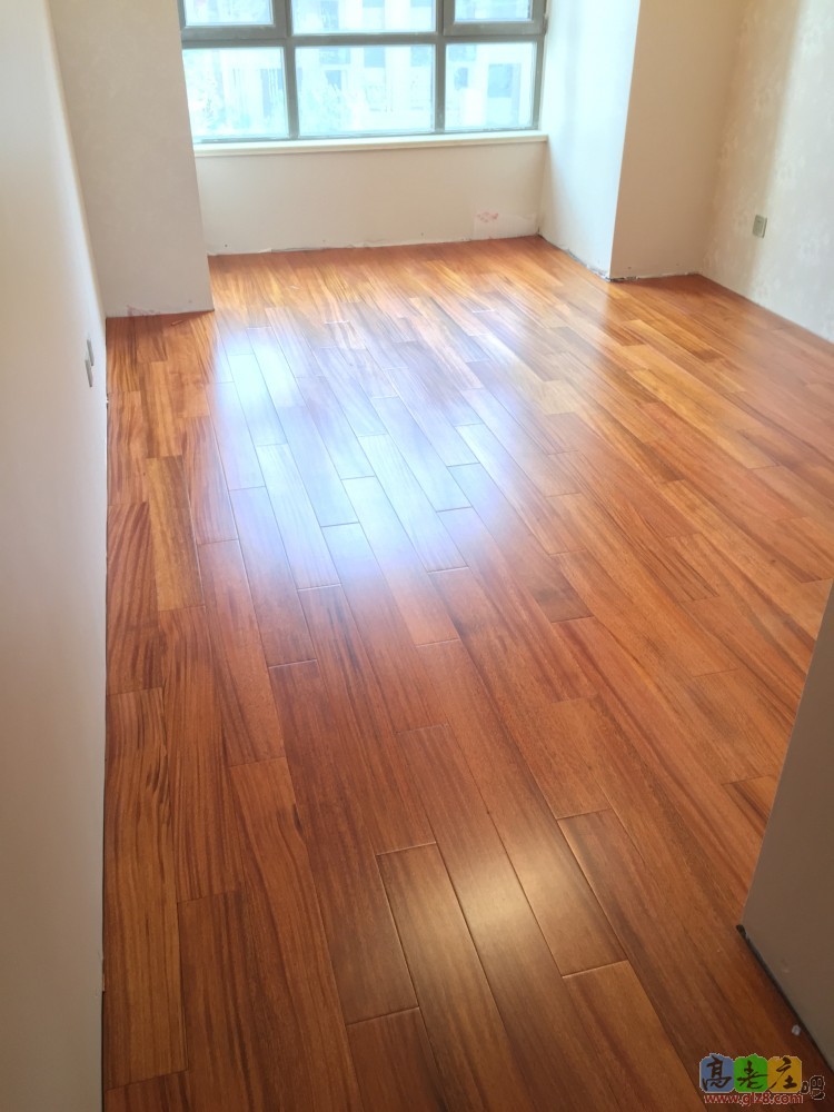 打蜡前，感觉很自然吧