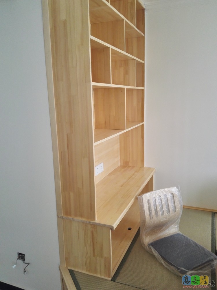 给书柜来个特写