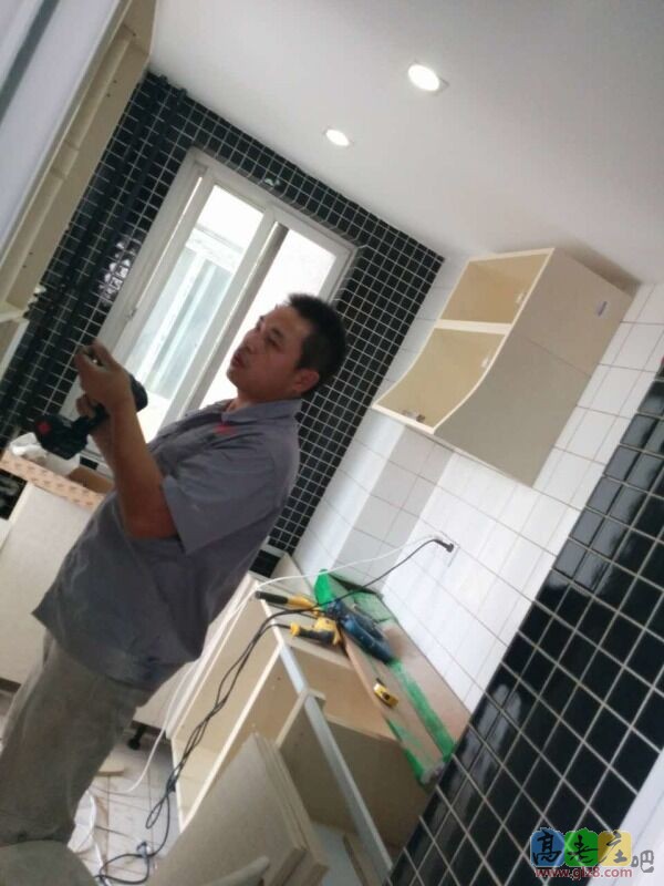 工作中的刘师傅2