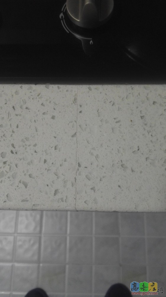 台面证明断裂处