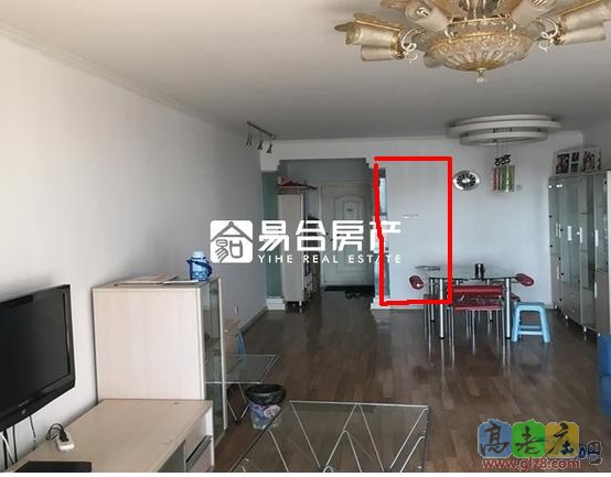 红框就是想打掉的墙体，上面有一根梁，不知道是不是过梁，能打掉墙体吗？