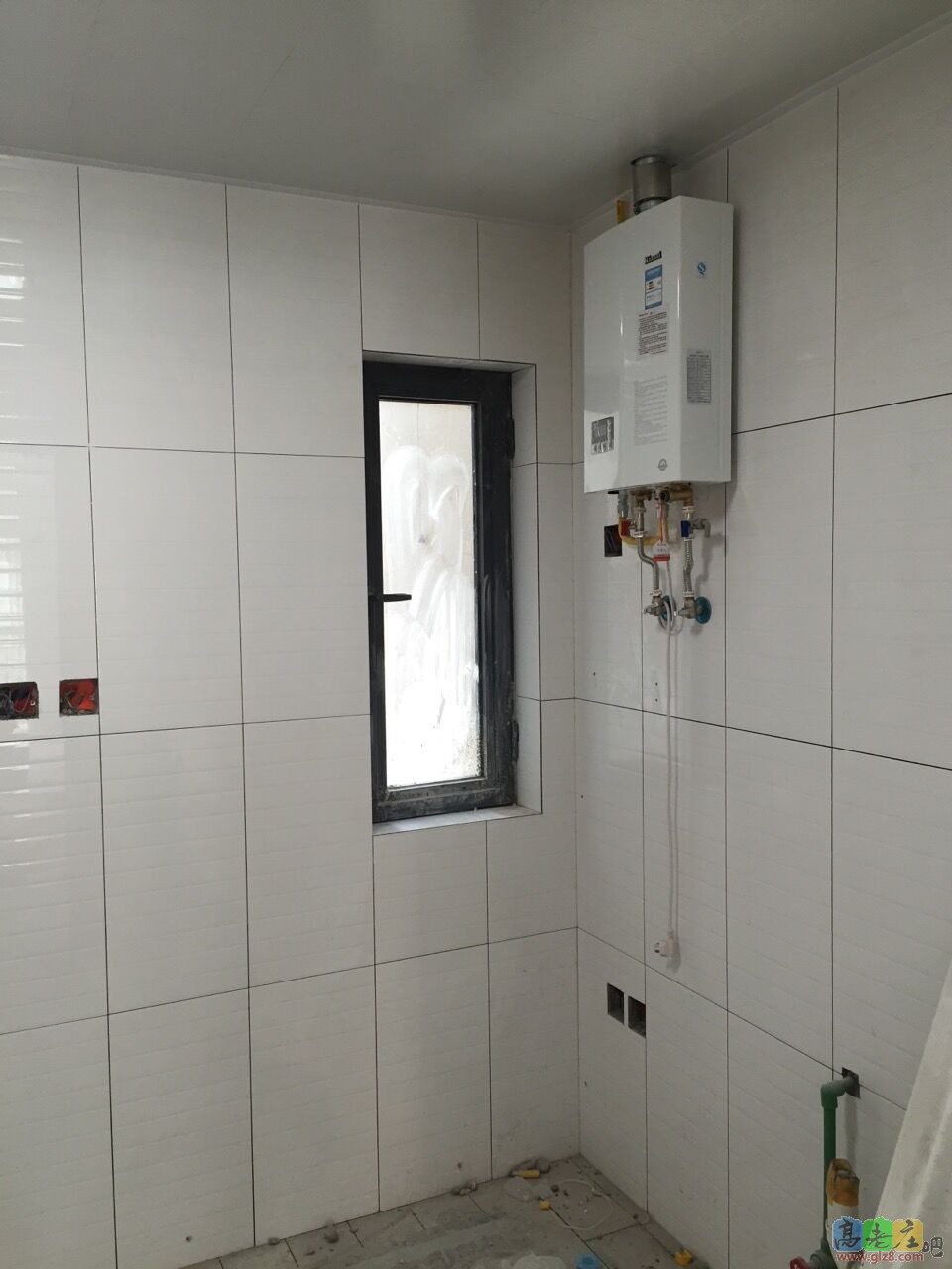 厨房燃气热水器